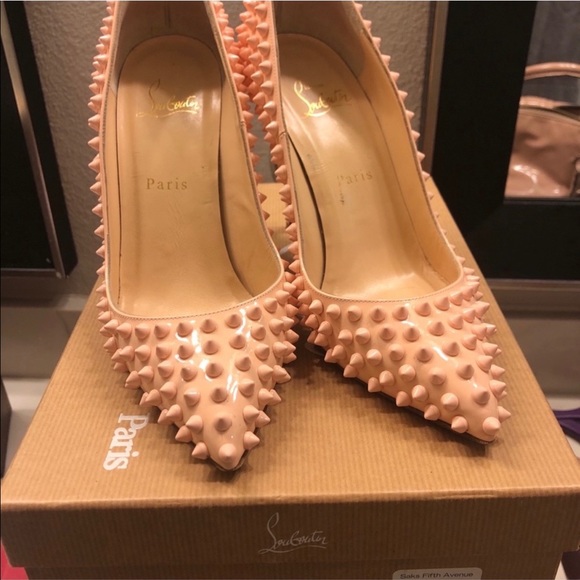 SOLD NEW! Nude Spiked Pigalle Red Bottom Pumps - Picture 7 of 7